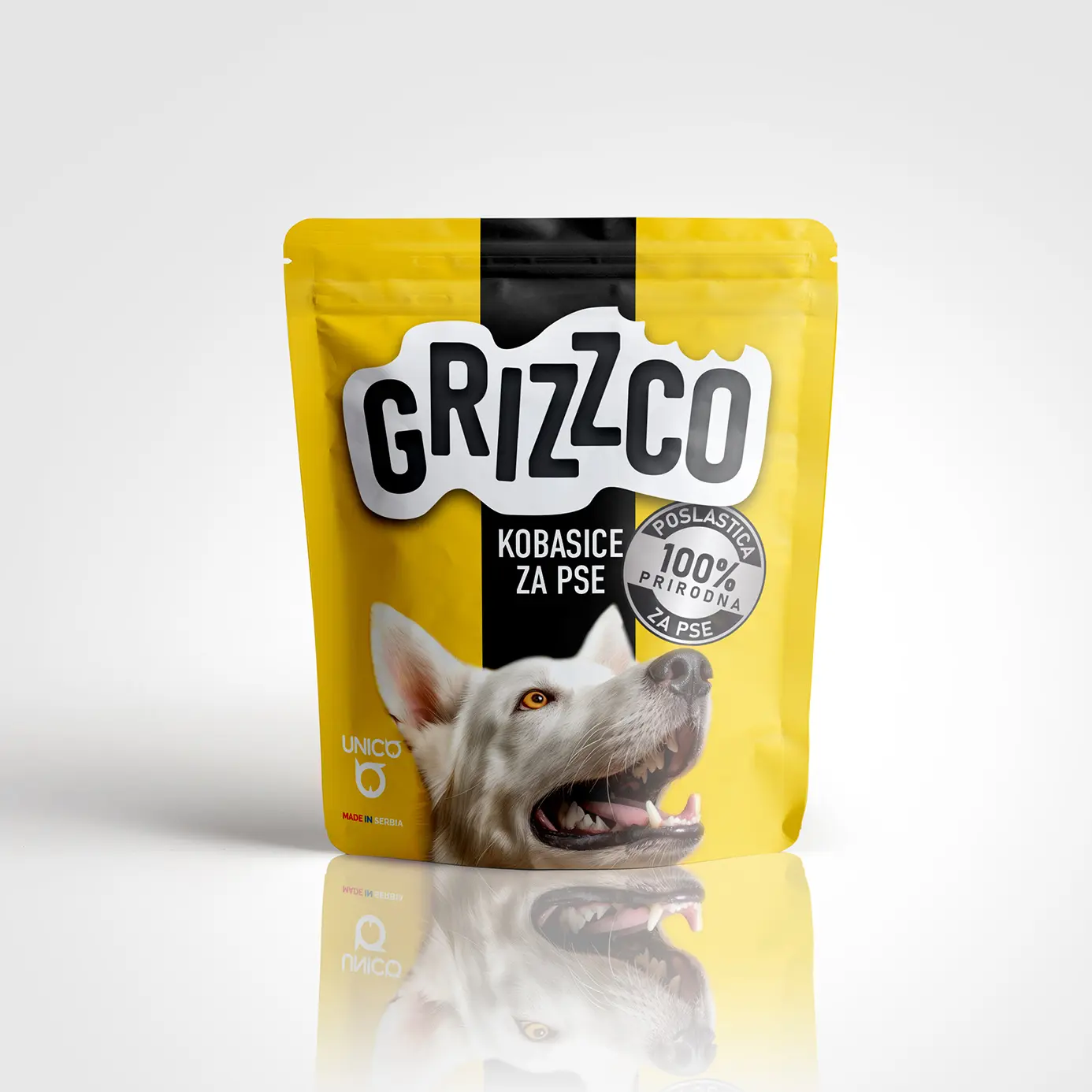 Grizzco kobasice za pse (junetina) 200gr Grizzco kobasice za pse (junetina) 200gr.Hrskava i ukusna poslastica u obliku kobasica sa ukusom junetine. Bogata proteinima , vitaminima (A D i kompleksom vitamina B ) i mineralima (Ca , Se i Cn), što pomaže u održavanju snažnih mišića i podržava celokupno zdravlje vašeg ljubimca. Bez veštačkih dodataka i konzervansa